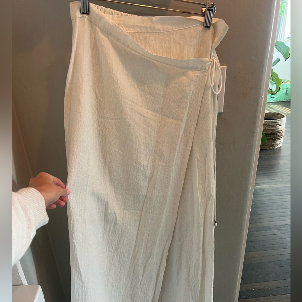 Daniella Hunter White Linen Wrap Skirt